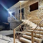 别墅 Anemomilos Stone House 菲尼孔塔