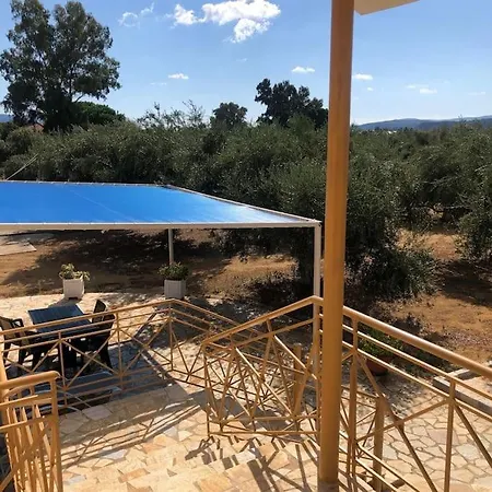 Anemomilos Stone House Villa Finikúnda